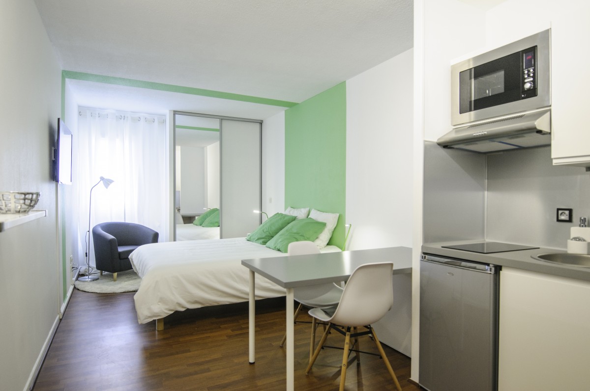 Salle d’eau et chambre