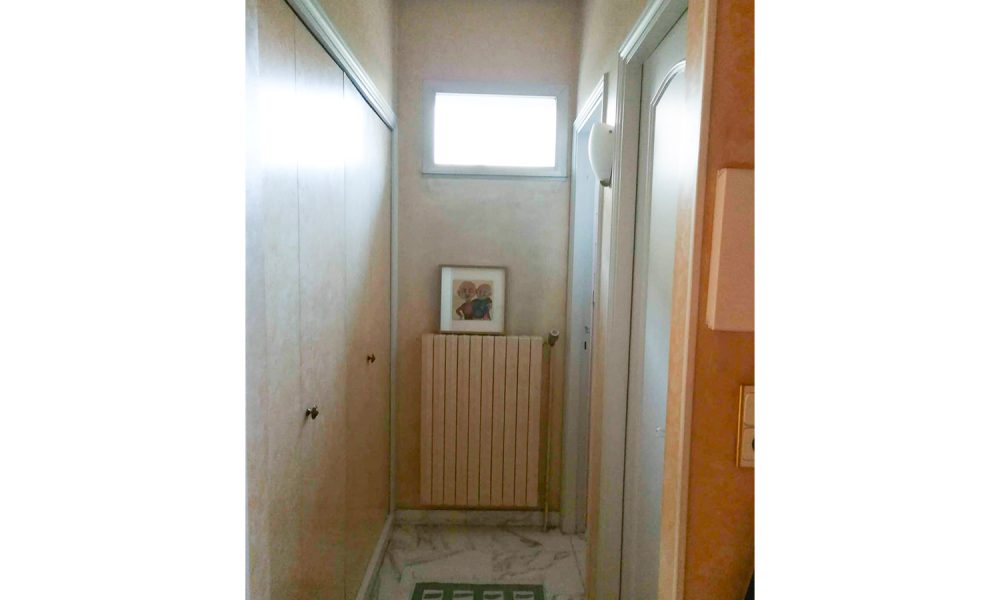 Salle-de-bain-du-bas-avant-travaux-de-rénovation-à-Toulouse-par-Artisans-Reno Salle-de-bain-du-bas-avant-travaux-de-rénovation-à-Toulouse-par-Artisans-Reno