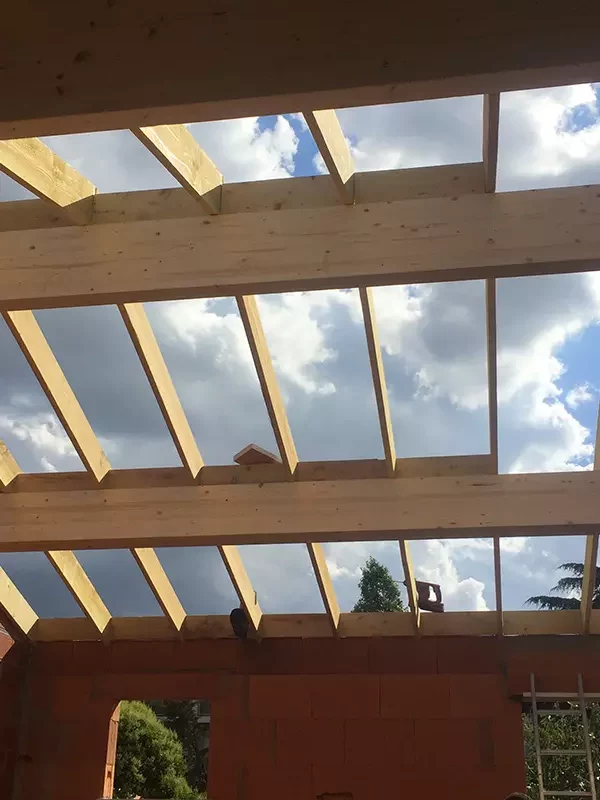 Rénovation de charpente fermettes couverture