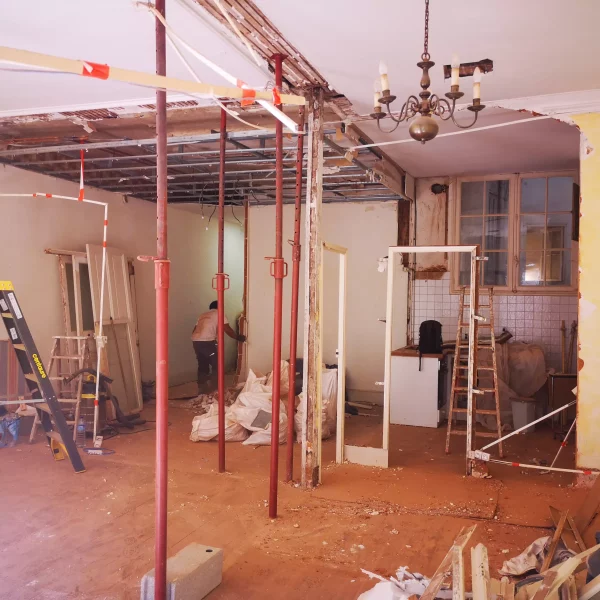 renovation piece de vie artisans reno toulouse avant