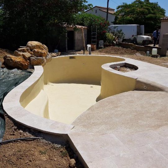 04-photo-construction-piscine-lagon-originale-hdp