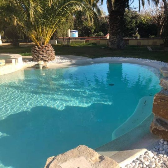 05-piscine-lagon-sur-mesure-piscine-hdp