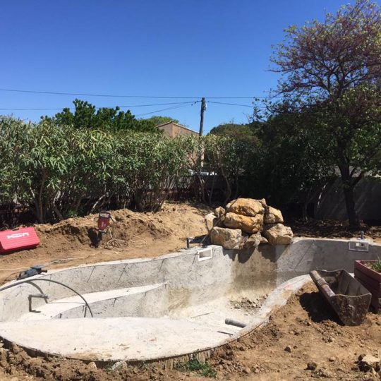 06-piscine-hdp-forme-originale-lagon