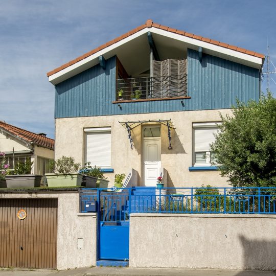 refection-facade-maison-artisans-reno