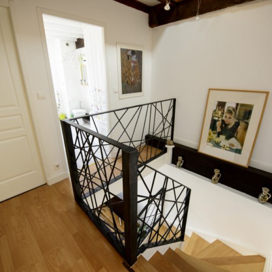 escalier garde-corps moderne en fer