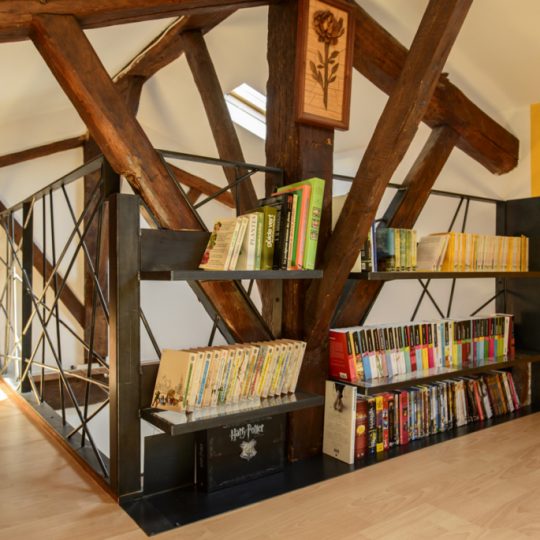 bibliotheque en fer design