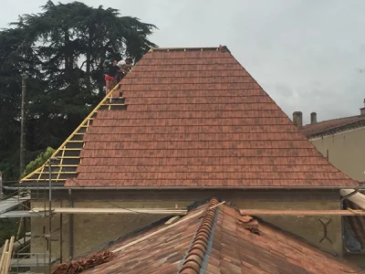 Rénovation toiture : charpente fermette et couverture