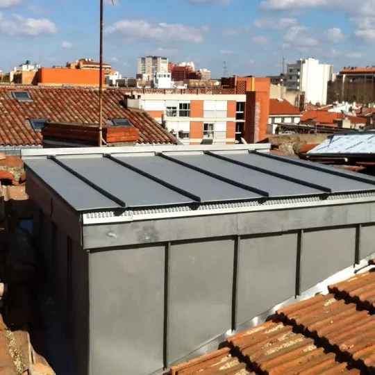 Rénovation toiture : zingueriez édicule
